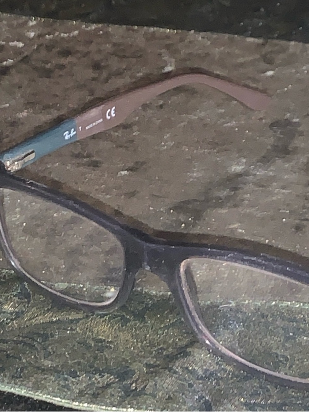 Ray-Ban glasses with hard case - Picture 4 of 4
